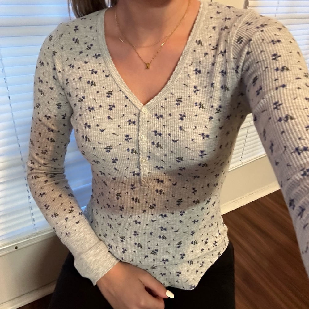 Floral top
